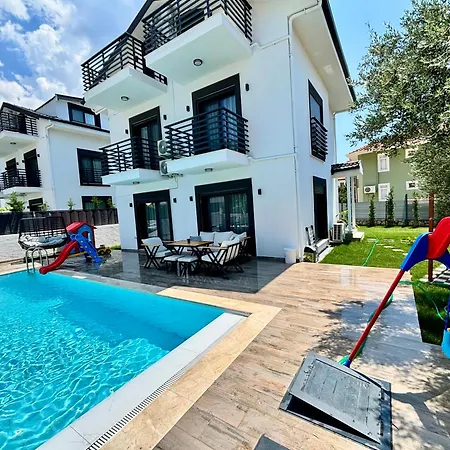 As Atlas Private Pool 4 Badroom Oludeniz