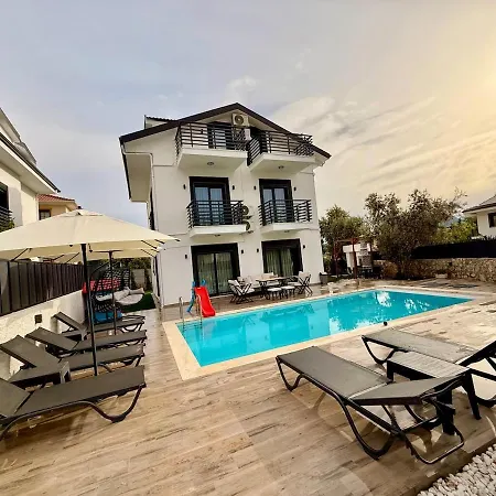 Villa As Atlas Private Pool 4 Badroom Oludeniz